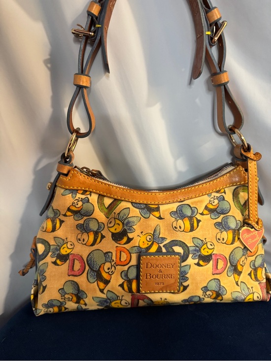 Dooney & Bourke Handbags - Dooney & Bourke Bumblebee Print Shoulder Bag Y2K Leather trim